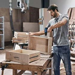 Bosch Бормашина винтоверт акумулаторна ударна с батерия и зарядно, 12 V, 2 Ah, 30 Nm, 1-10 мм, GSB 12V-30